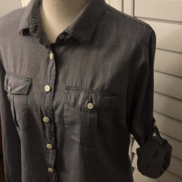 Women’s J. Crew Button Up Shirt - Picture 7 of 7
